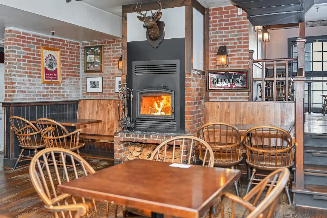 The Bedford Regency Hotel Victoria Kanada