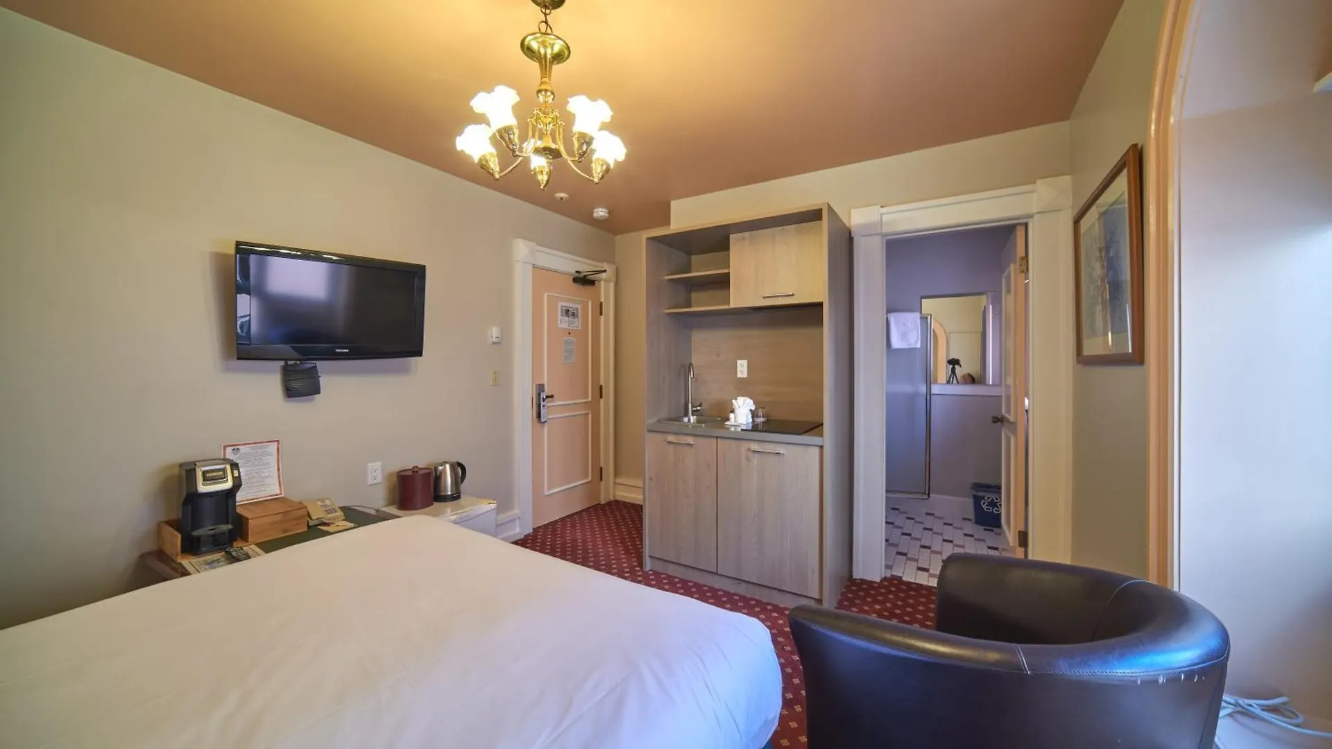 The Bedford Regency Hotel Victoria